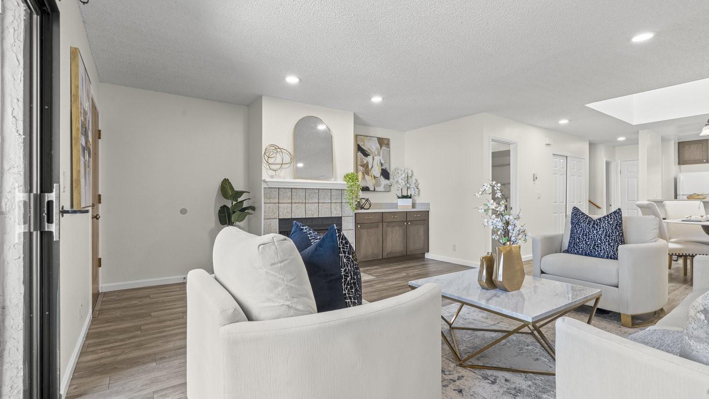 Detail Gallery Image 9 of 32 For 2201 the Alameda #22,  Santa Clara,  CA 95050 - 2 Beds | 1/1 Baths