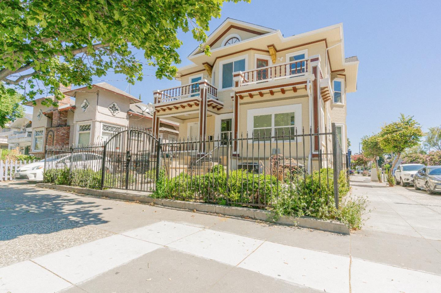 Detail Gallery Image 3 of 80 For 106 N 5th St, San Jose,  CA 95112 - – Beds | – Baths