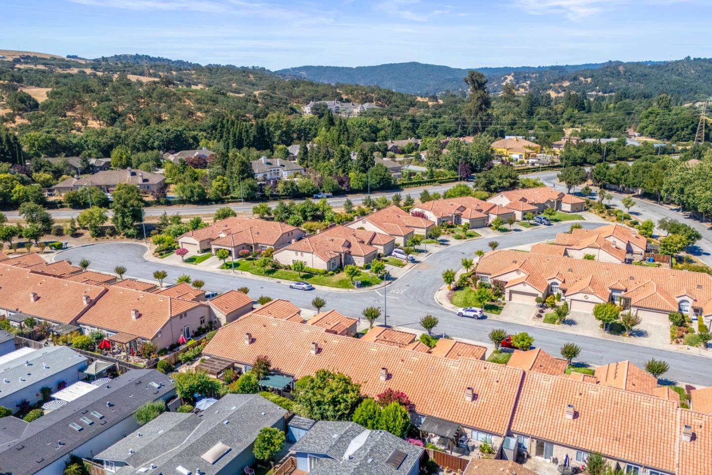 Detail Gallery Image 23 of 25 For 14668 Excaliber Ct, Morgan Hill,  CA 95037 - 2 Beds | 2 Baths