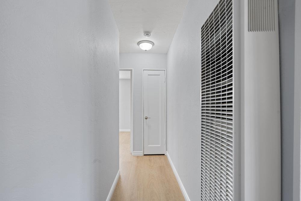 Detail Gallery Image 13 of 23 For 230 San Juan Dr, Hollister,  CA 95023 - 3 Beds | 1 Baths
