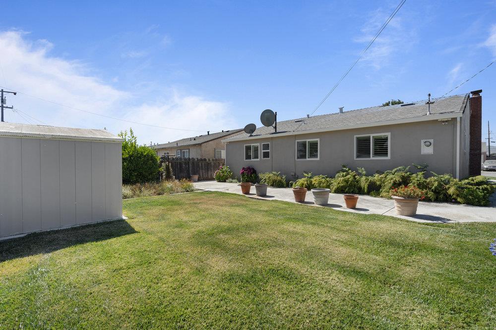 Detail Gallery Image 21 of 23 For 230 San Juan Dr, Hollister,  CA 95023 - 3 Beds | 1 Baths
