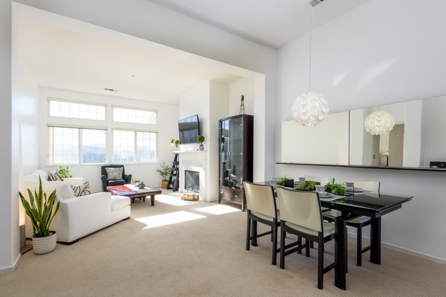 Detail Gallery Image 9 of 27 For 129 Outlook Cir #10,  Pacifica,  CA 94044 - 3 Beds | 2 Baths