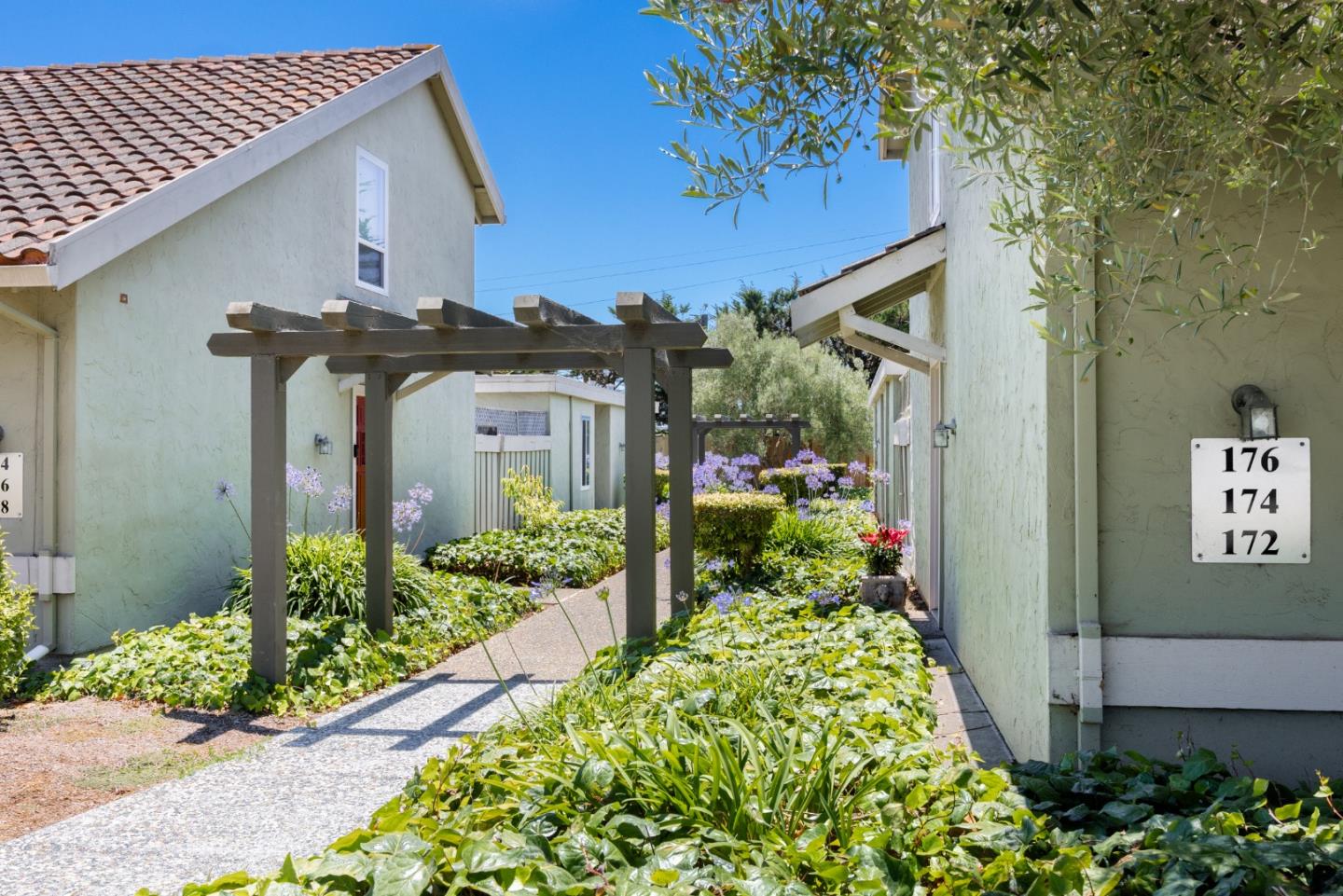 Detail Gallery Image 29 of 33 For 176 Crestview Ct, Watsonville,  CA 95076 - 2 Beds | 2 Baths