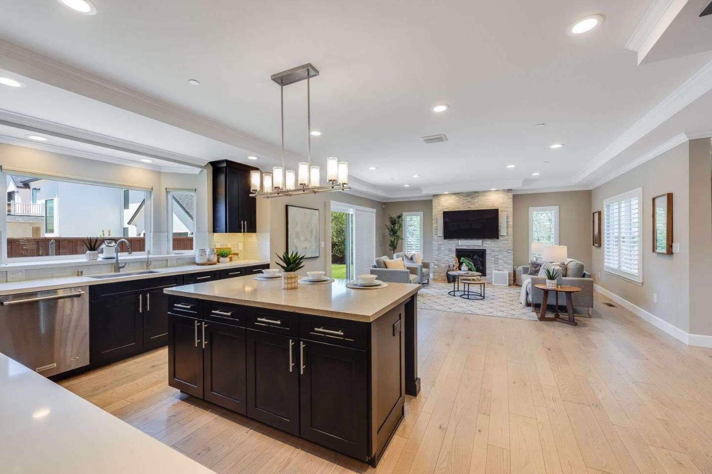 Detail Gallery Image 16 of 36 For 107 Jasmine Ct, Campbell,  CA 95008 - 4 Beds | 3 Baths