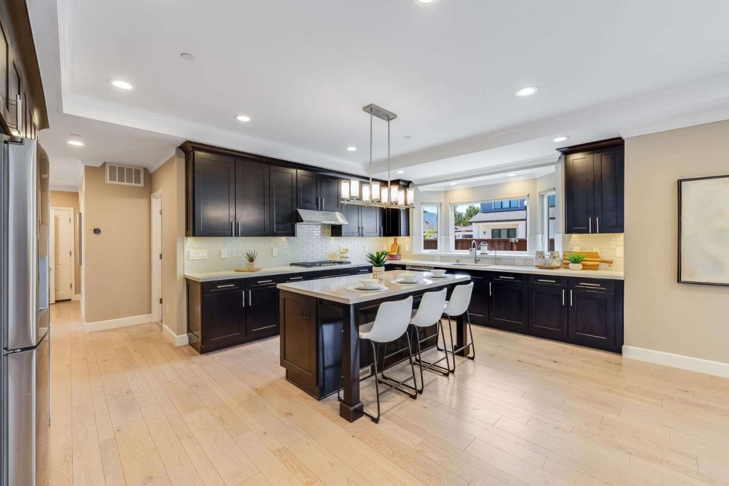 Detail Gallery Image 17 of 36 For 107 Jasmine Ct, Campbell,  CA 95008 - 4 Beds | 3 Baths