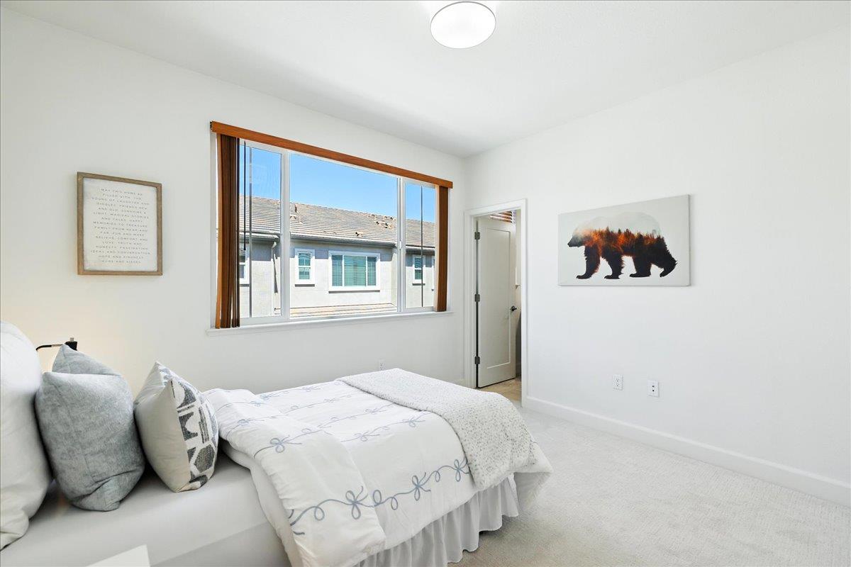 Detail Gallery Image 22 of 53 For 829 Blue Opal Dr, San Jose,  CA 95123 - 3 Beds | 3/1 Baths