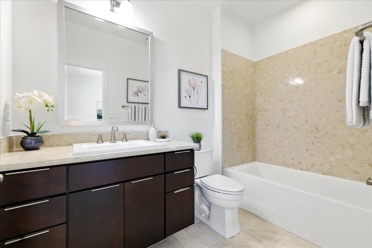 Detail Gallery Image 24 of 53 For 829 Blue Opal Dr, San Jose,  CA 95123 - 3 Beds | 3/1 Baths