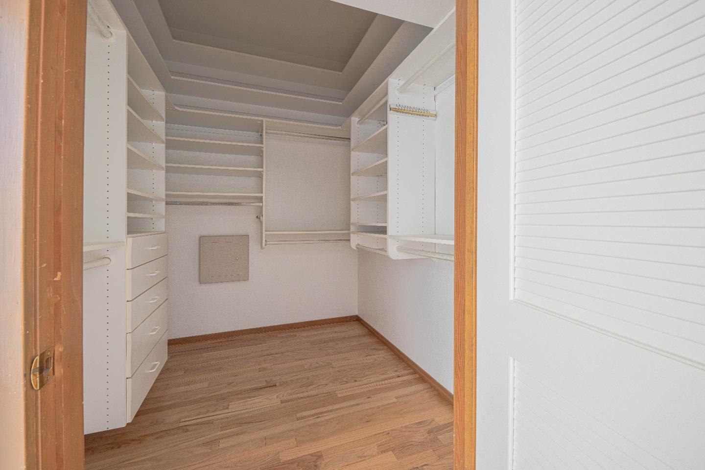 Detail Gallery Image 27 of 40 For 3587 Eastfield Ct, Carmel,  CA 93923 - 3 Beds | 2/1 Baths