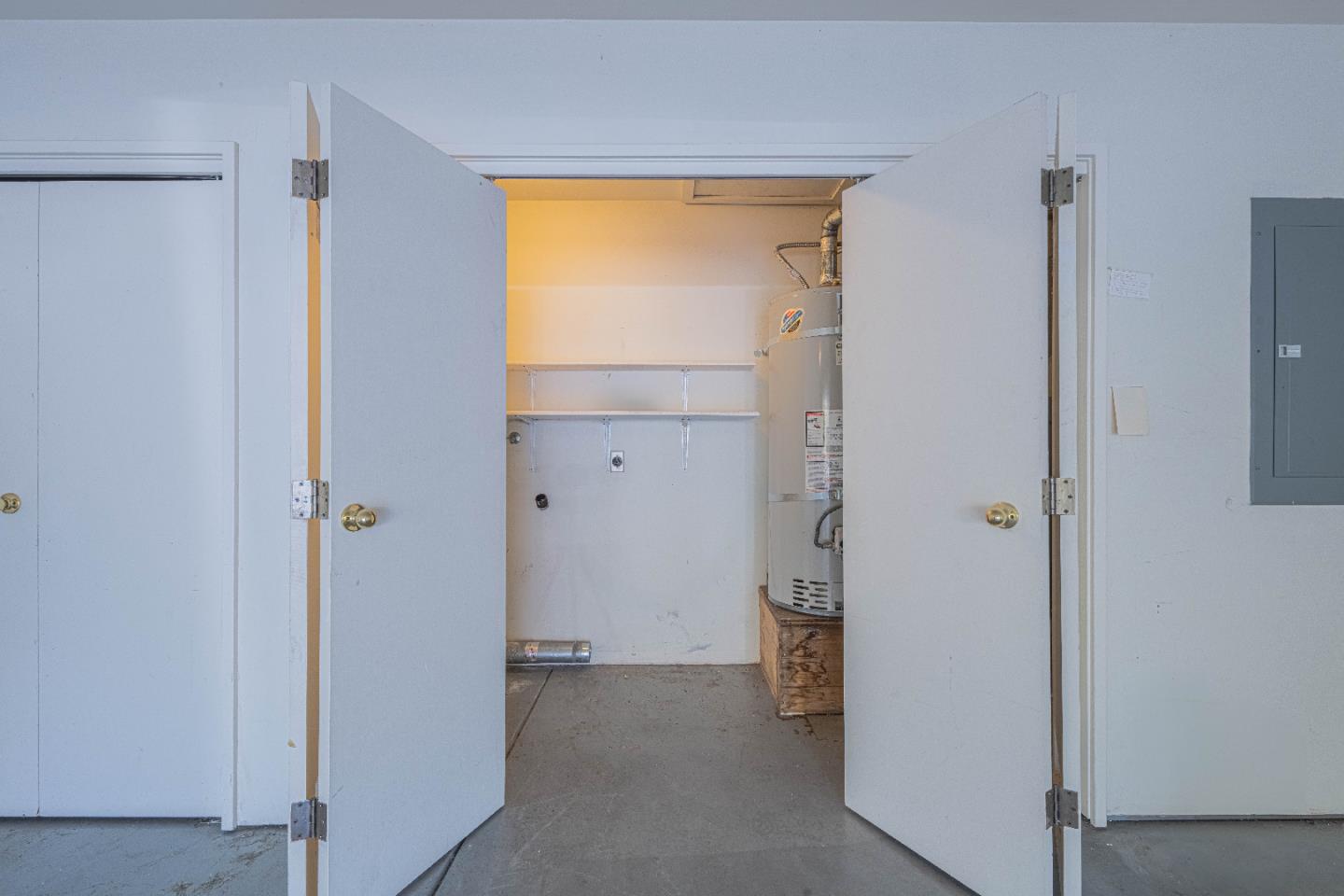 Detail Gallery Image 40 of 40 For 3587 Eastfield Ct, Carmel,  CA 93923 - 3 Beds | 2/1 Baths