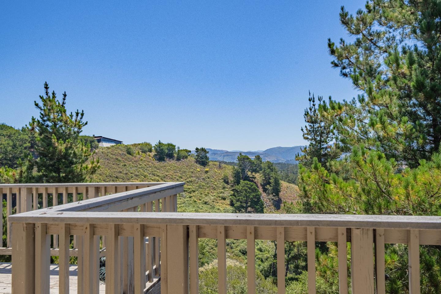 Detail Gallery Image 41 of 41 For 3587 Eastfield Ct, Carmel,  CA 93923 - 3 Beds | 2/1 Baths