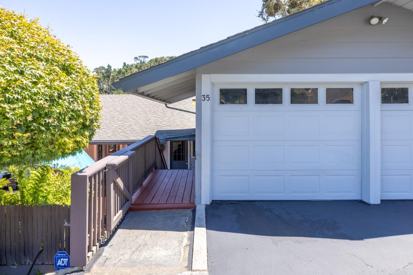 Detail Gallery Image 41 of 42 For 35 via Castanada, Monterey,  CA 93940 - 4 Beds | 4 Baths