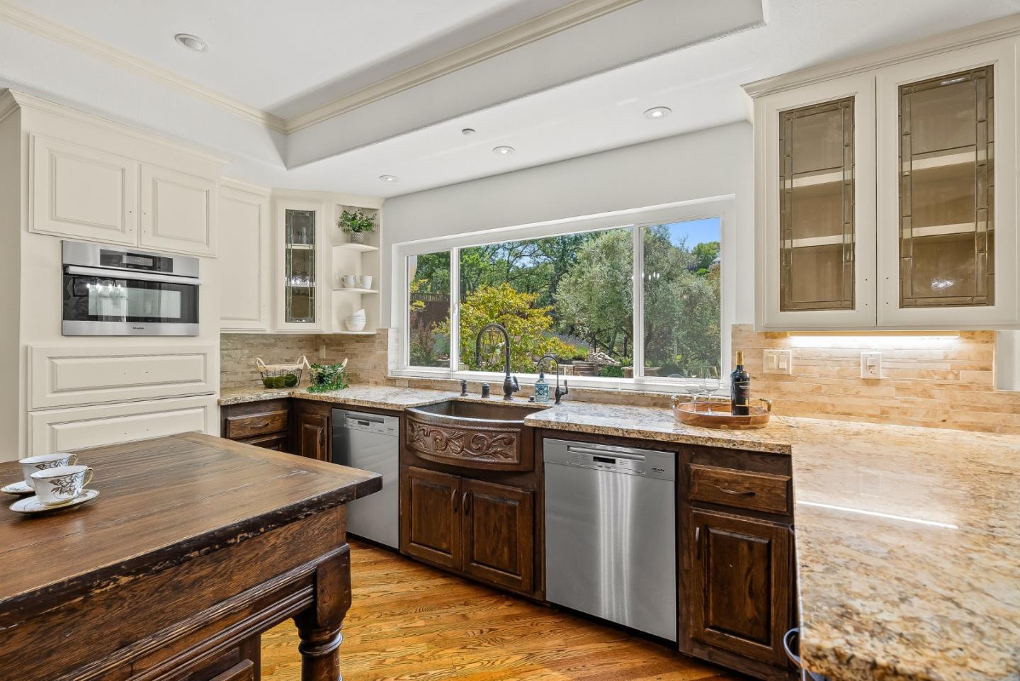 Detail Gallery Image 10 of 61 For 4105 Grant Ct, Pleasanton,  CA 94566 - 5 Beds | 3/1 Baths