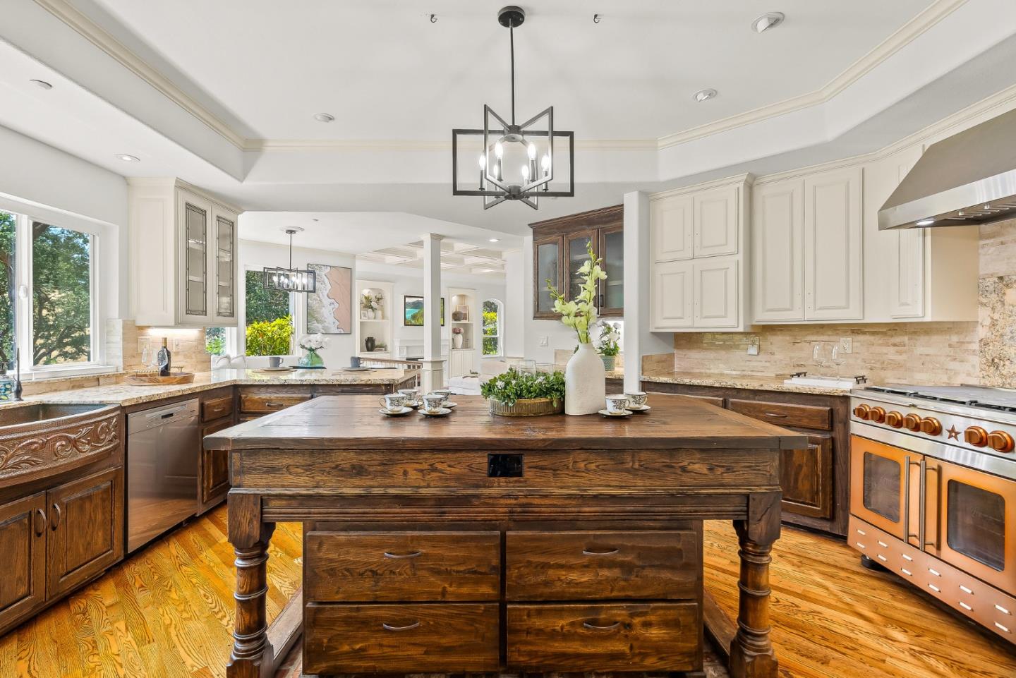 Detail Gallery Image 11 of 61 For 4105 Grant Ct, Pleasanton,  CA 94566 - 5 Beds | 3/1 Baths