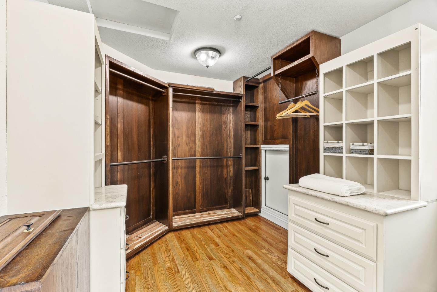 Detail Gallery Image 28 of 61 For 4105 Grant Ct, Pleasanton,  CA 94566 - 5 Beds | 3/1 Baths