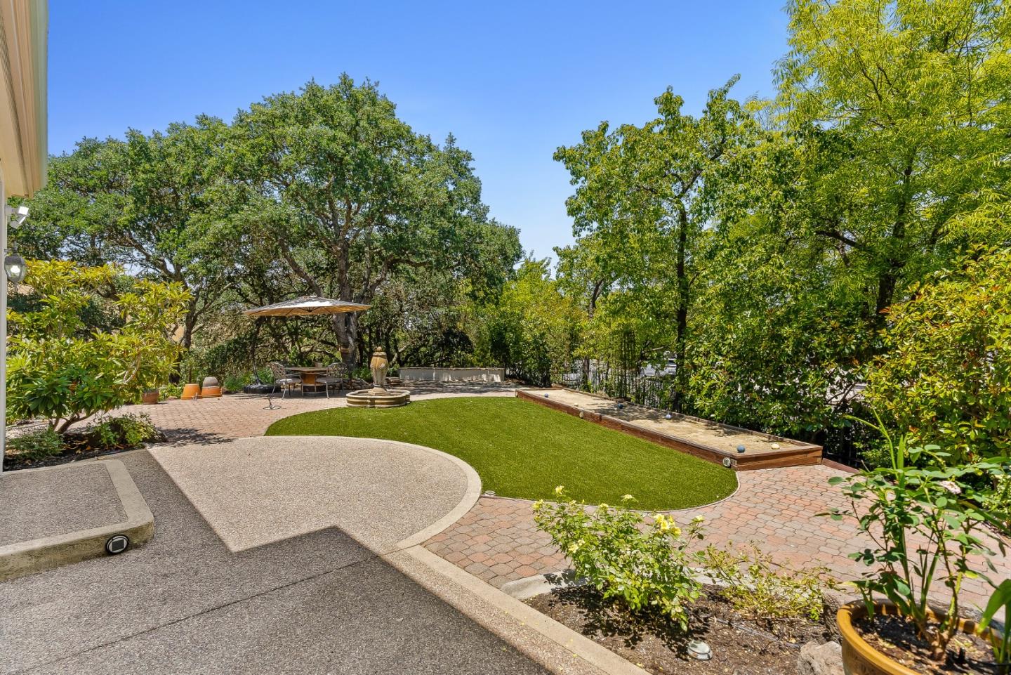 Detail Gallery Image 41 of 61 For 4105 Grant Ct, Pleasanton,  CA 94566 - 5 Beds | 3/1 Baths