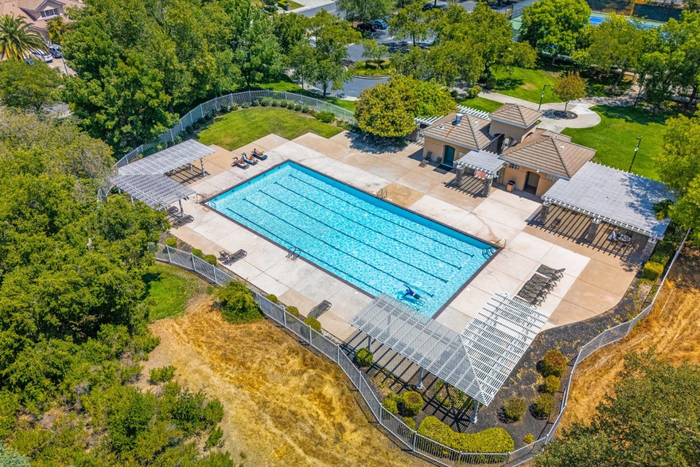 Detail Gallery Image 57 of 61 For 4105 Grant Ct, Pleasanton,  CA 94566 - 5 Beds | 3/1 Baths
