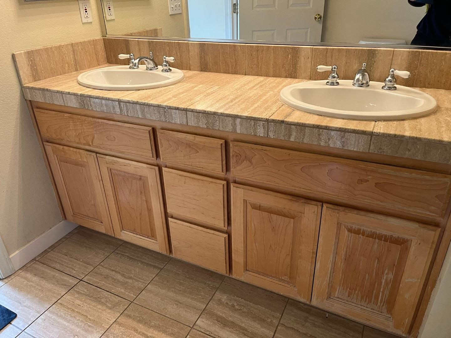 Detail Gallery Image 10 of 10 For 513 Callippe Ct, Brisbane,  CA 94005 - 2 Beds | 2 Baths