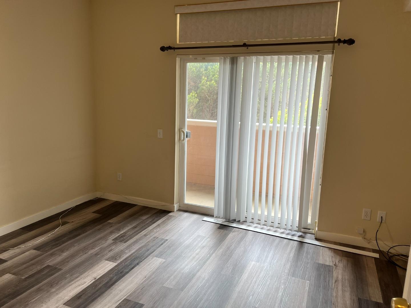 Detail Gallery Image 9 of 10 For 513 Callippe Ct, Brisbane,  CA 94005 - 2 Beds | 2 Baths