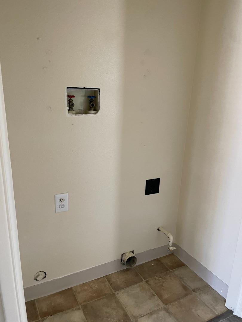 Detail Gallery Image 10 of 24 For 1752 Beech St, Santa Clara,  CA 95054 - 3 Beds | 2 Baths