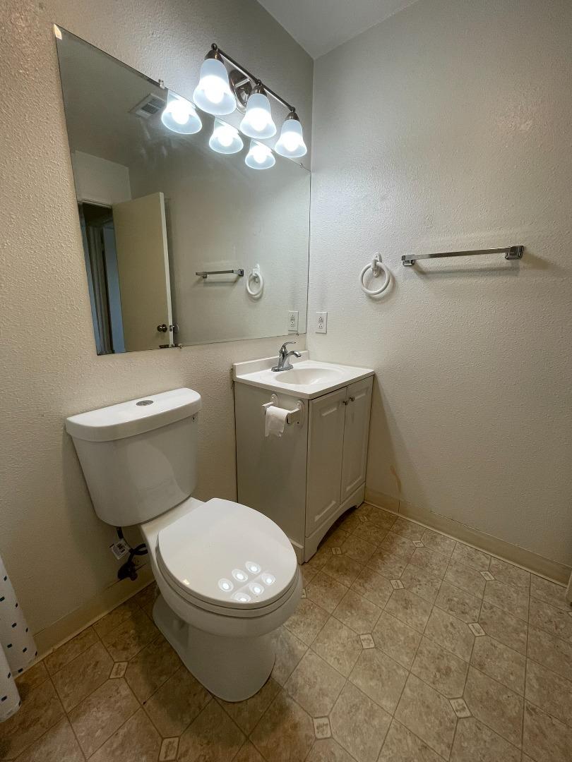 Detail Gallery Image 11 of 24 For 1752 Beech St, Santa Clara,  CA 95054 - 3 Beds | 2 Baths