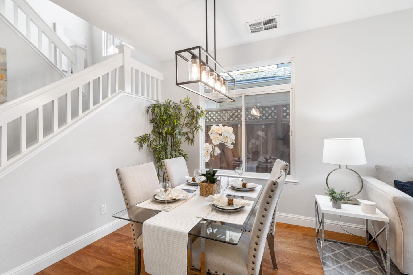 Detail Gallery Image 6 of 33 For 4681 La Crescent Loop, San Jose,  CA 95136 - 4 Beds | 2/1 Baths