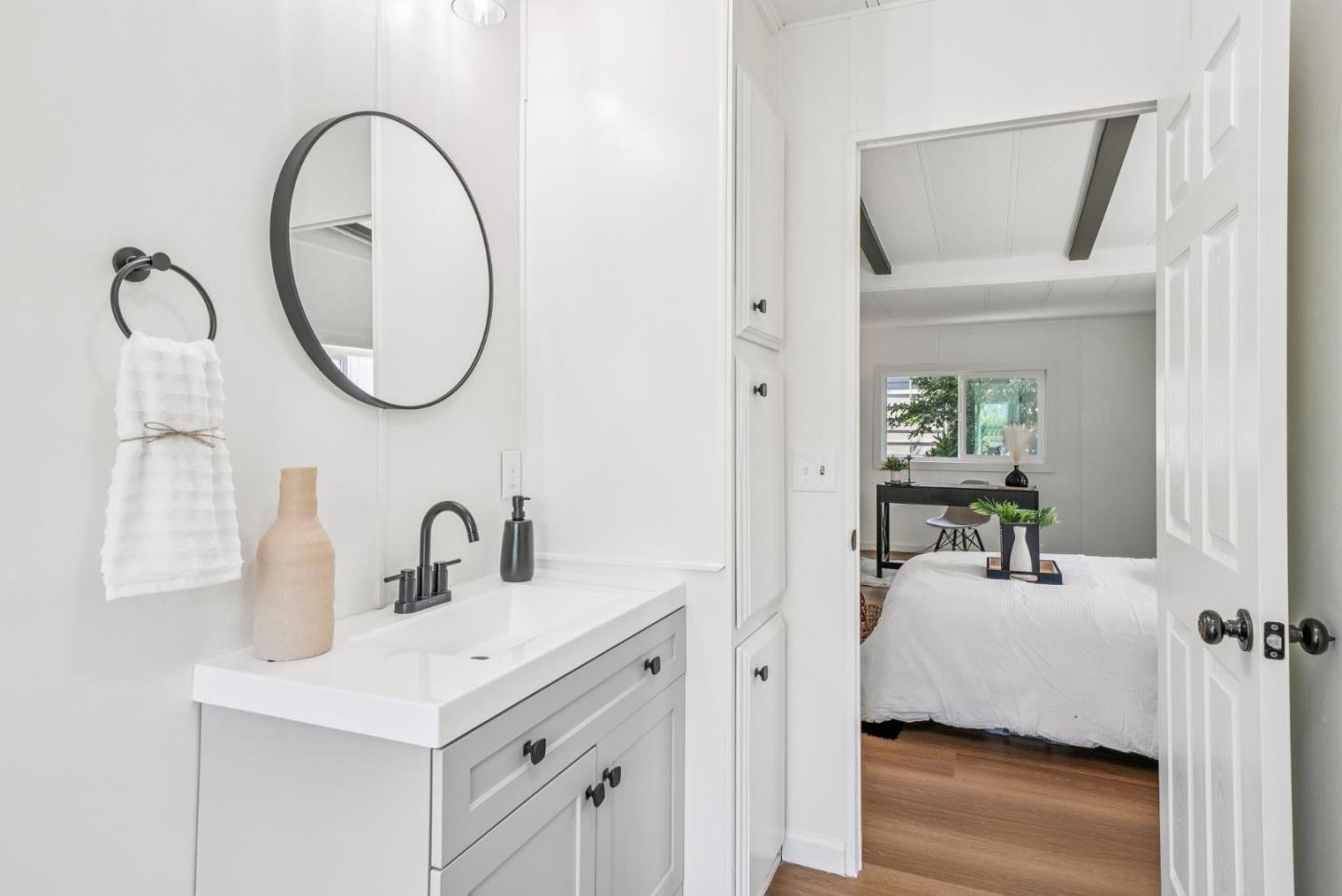 Detail Gallery Image 32 of 38 For 423 Chateau La Salle Dr #423,  San Jose,  CA 95111 - 2 Beds | 2 Baths