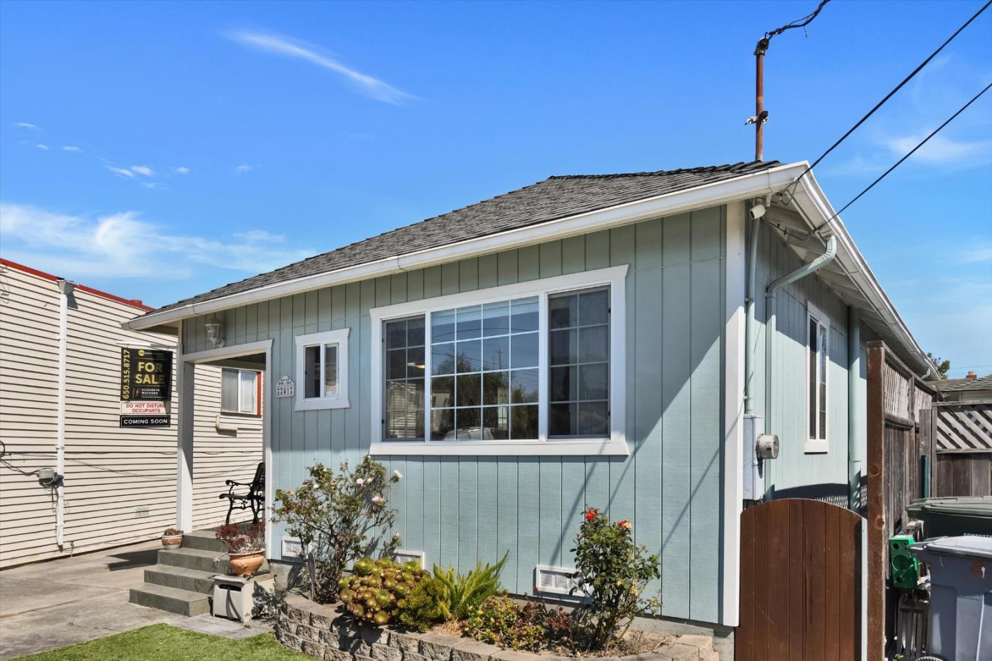 Detail Gallery Image 2 of 35 For 241 Terrace Ave, San Bruno,  CA 94066 - 2 Beds | 1 Baths
