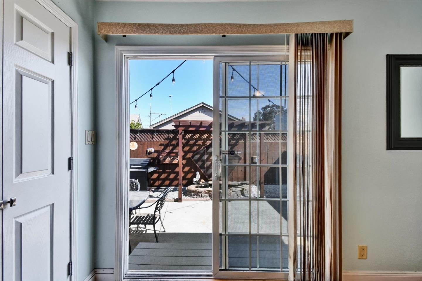 Detail Gallery Image 22 of 35 For 241 Terrace Ave, San Bruno,  CA 94066 - 2 Beds | 1 Baths