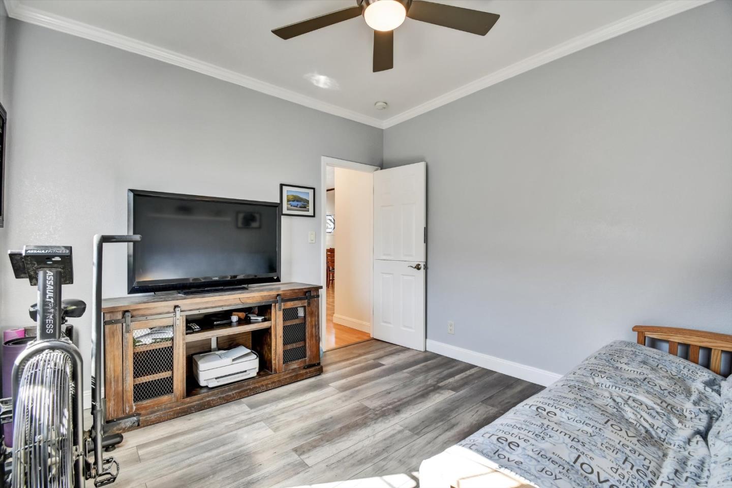 Detail Gallery Image 27 of 35 For 241 Terrace Ave, San Bruno,  CA 94066 - 2 Beds | 1 Baths