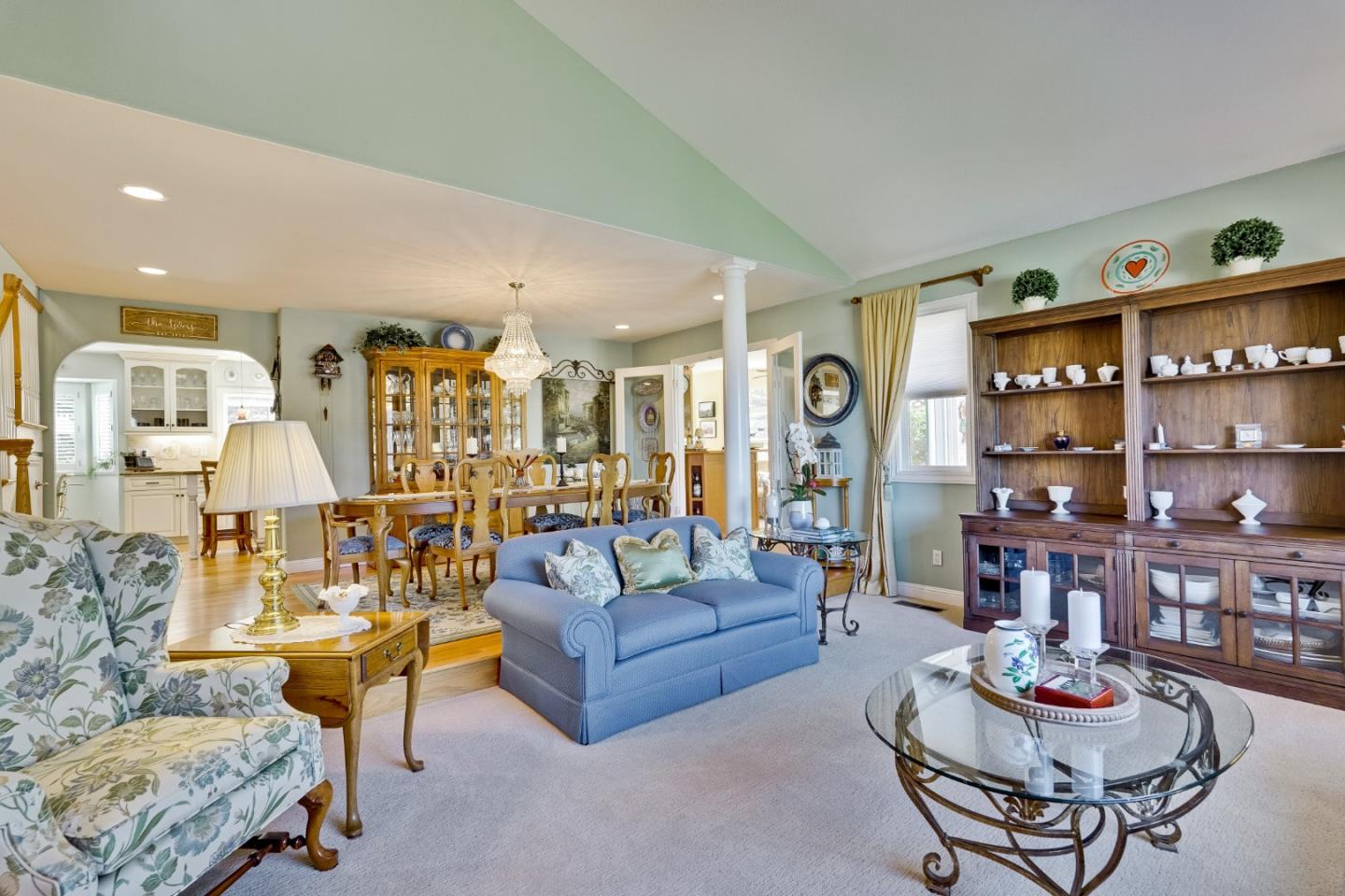 Detail Gallery Image 11 of 149 For 6449 Curie Ct, San Jose,  CA 95123 - 4 Beds | 2/1 Baths