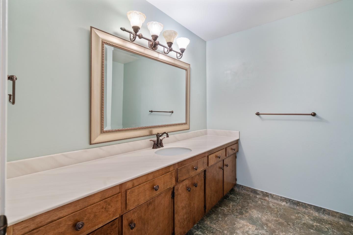 Detail Gallery Image 33 of 49 For 422 Shelley Way, Salinas,  CA 93901 - 3 Beds | 2 Baths
