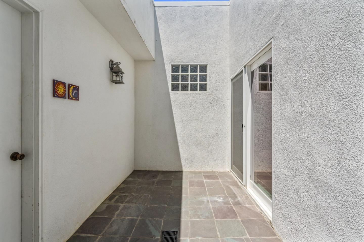 Detail Gallery Image 38 of 49 For 422 Shelley Way, Salinas,  CA 93901 - 3 Beds | 2 Baths