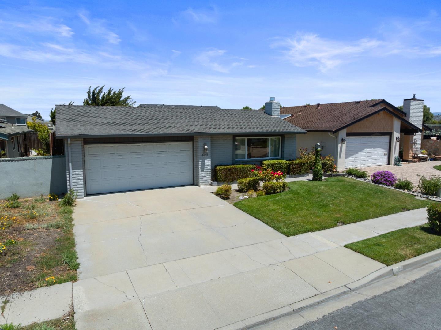 Detail Gallery Image 4 of 49 For 422 Shelley Way, Salinas,  CA 93901 - 3 Beds | 2 Baths