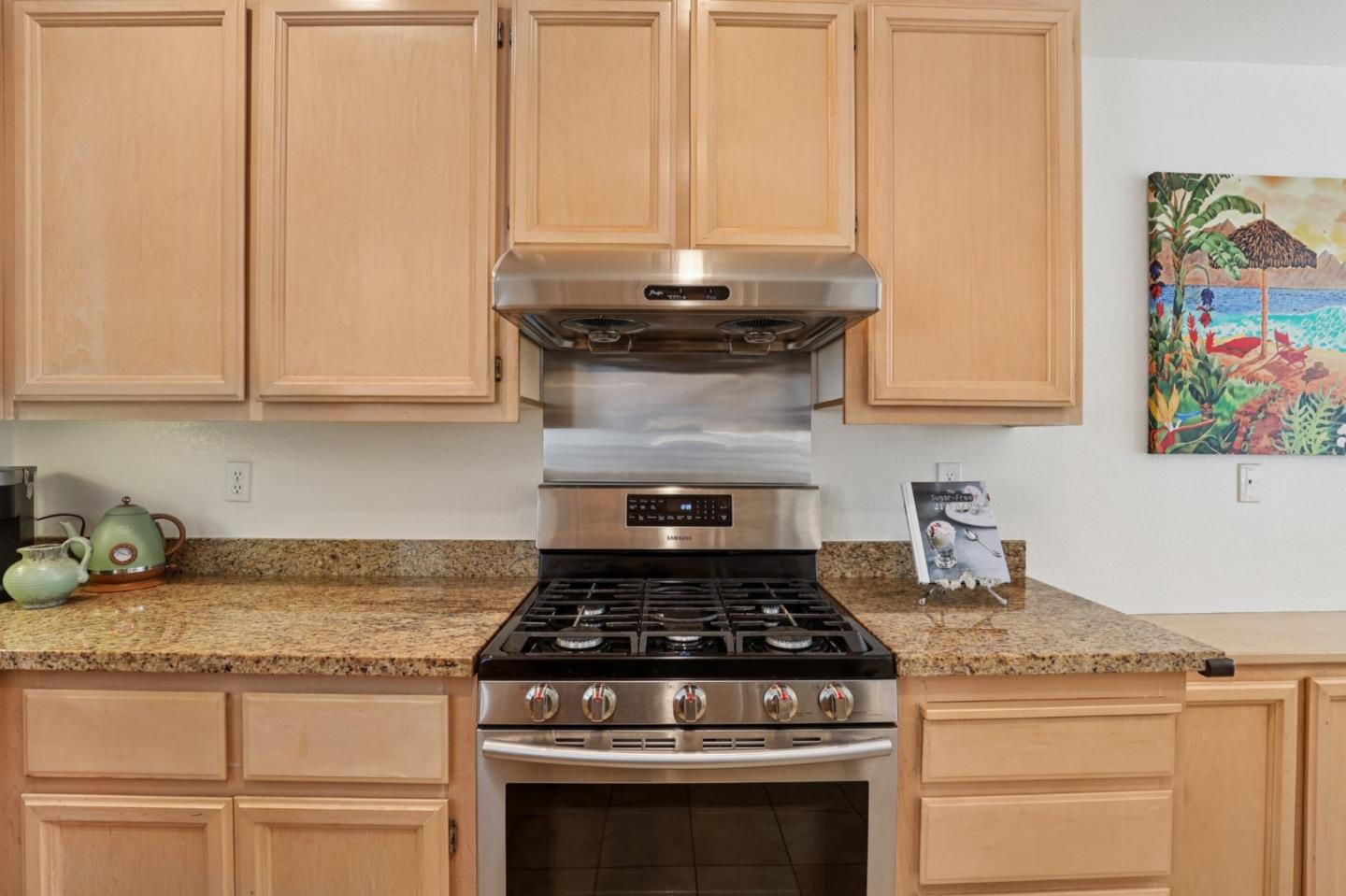 Detail Gallery Image 15 of 32 For 595 Shoal Cir, Redwood Shores,  CA 94065 - 2 Beds | 2/1 Baths
