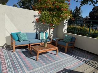 Detail Gallery Image 5 of 12 For 595 Shoal Cir, Redwood Shores,  CA 94065 - 2 Beds | 2/1 Baths