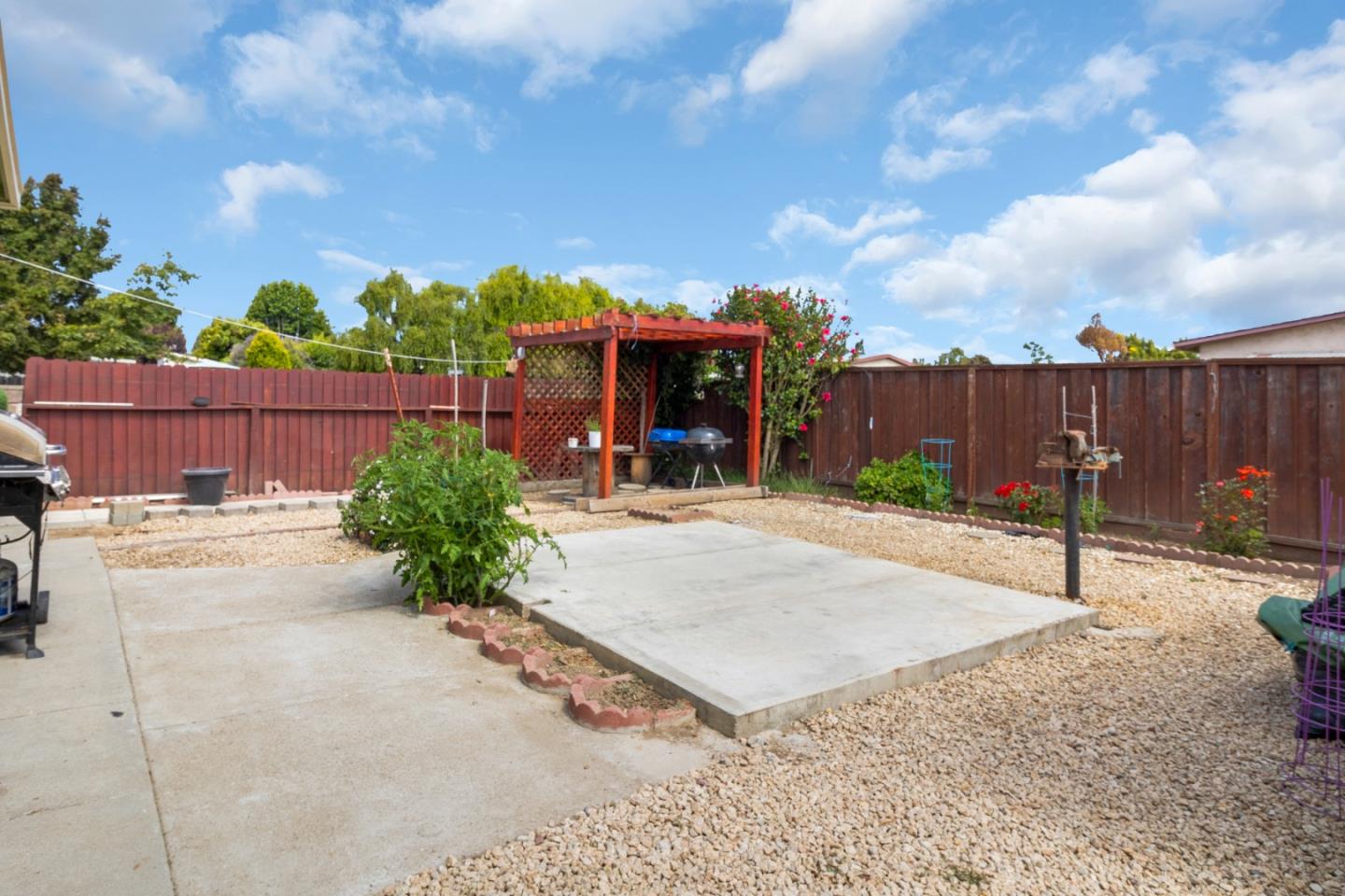 Detail Gallery Image 20 of 21 For 401 Spruce Cir, Watsonville,  CA 95076 - 2 Beds | 2 Baths