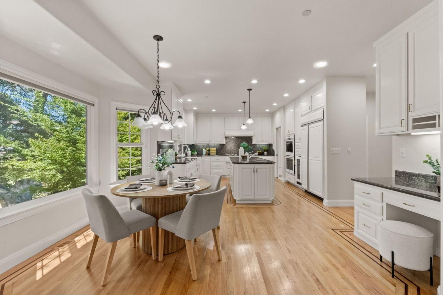 Detail Gallery Image 13 of 78 For 1925 Mantelli Dr, Gilroy,  CA 95020 - 5 Beds | 3/1 Baths