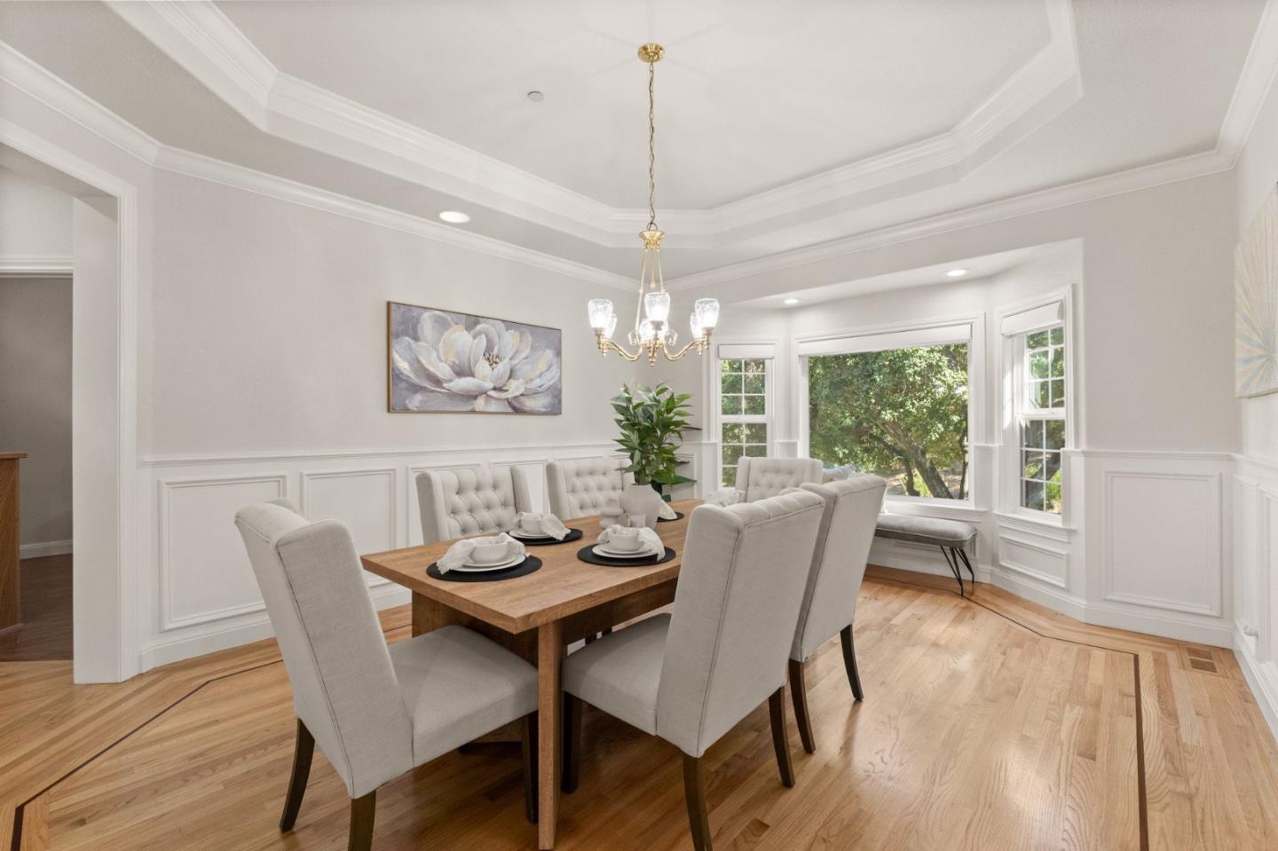 Detail Gallery Image 19 of 78 For 1925 Mantelli Dr, Gilroy,  CA 95020 - 5 Beds | 3/1 Baths