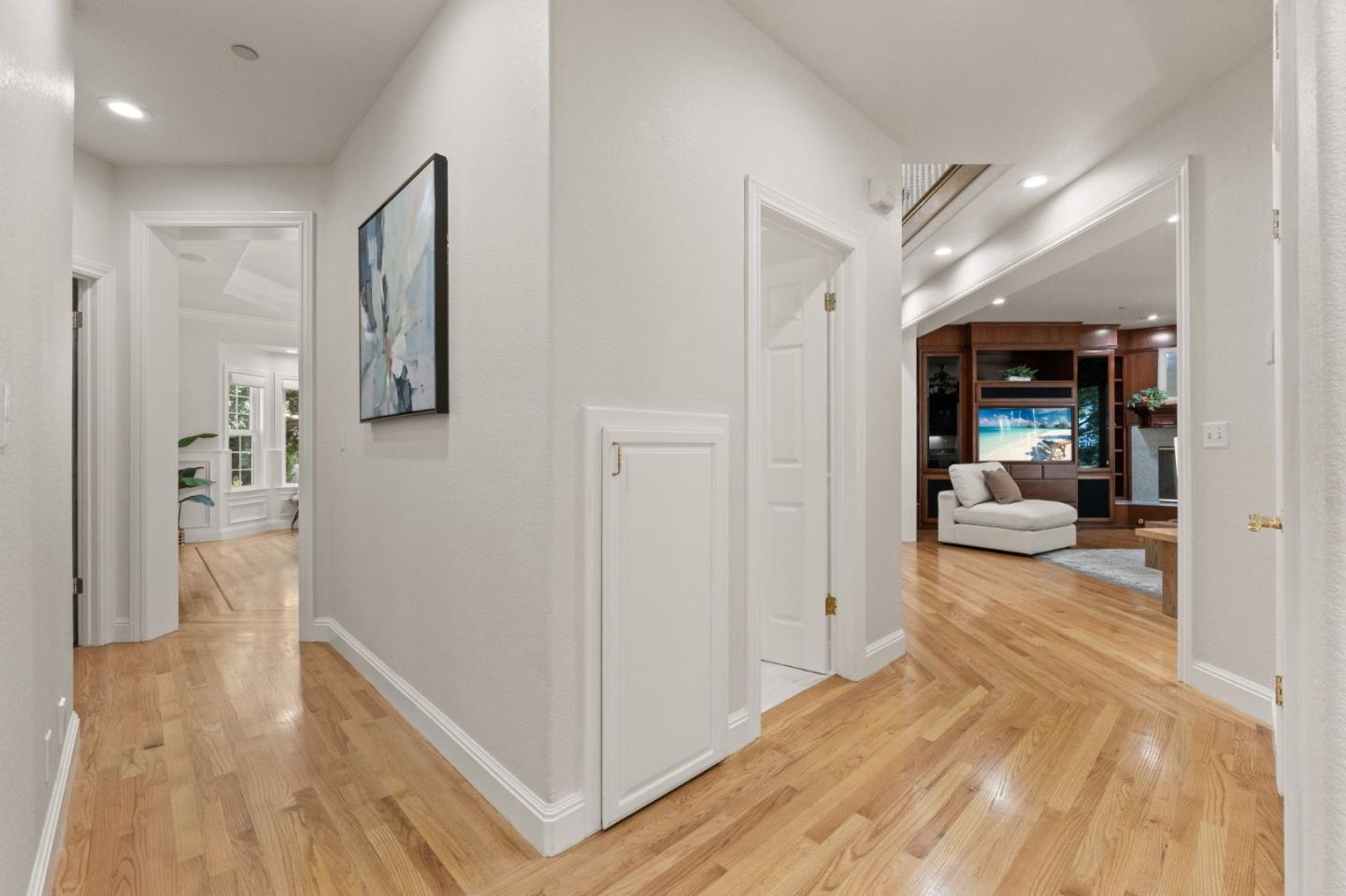 Detail Gallery Image 53 of 78 For 1925 Mantelli Dr, Gilroy,  CA 95020 - 5 Beds | 3/1 Baths