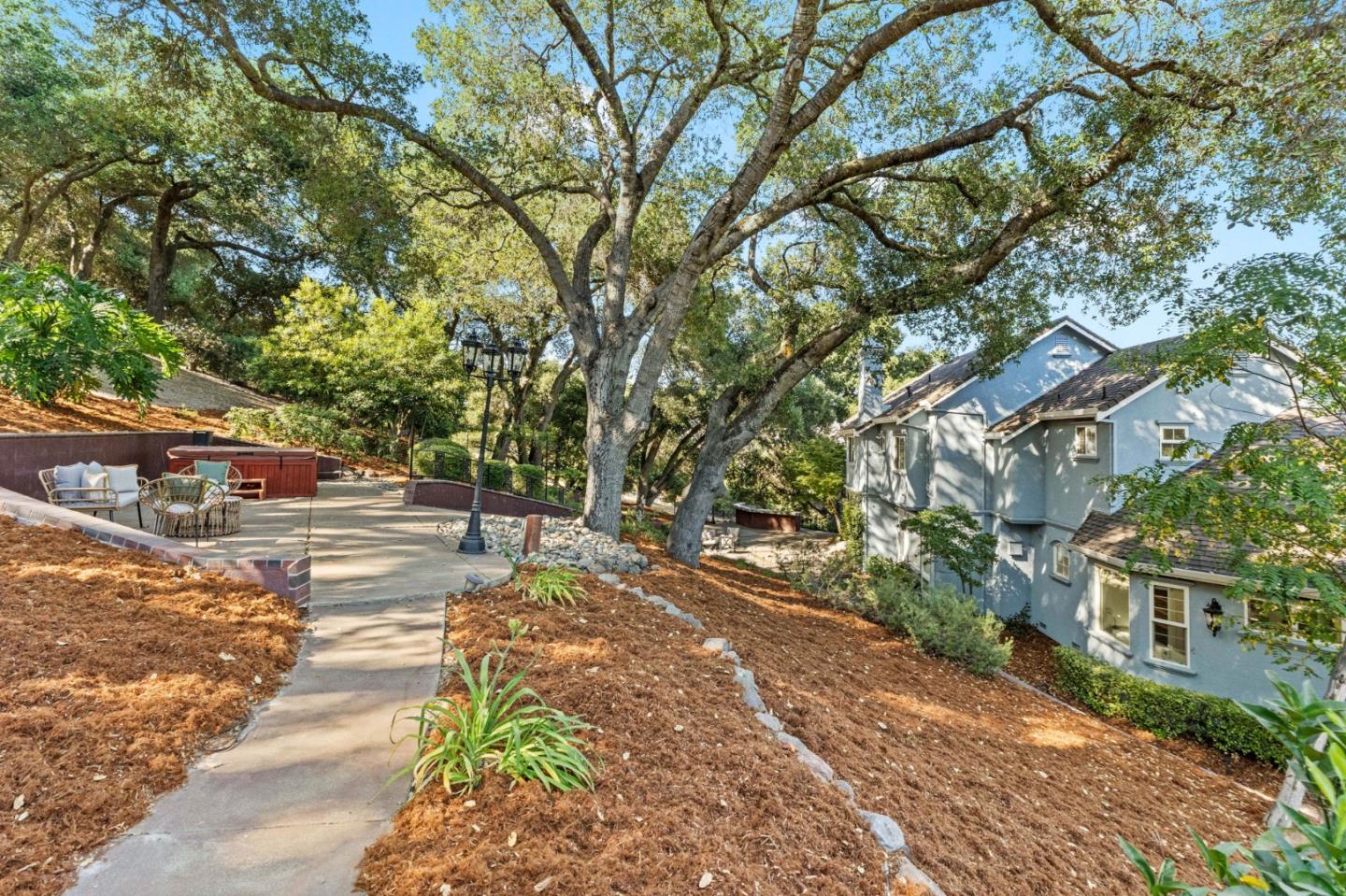 Detail Gallery Image 71 of 78 For 1925 Mantelli Dr, Gilroy,  CA 95020 - 5 Beds | 3/1 Baths