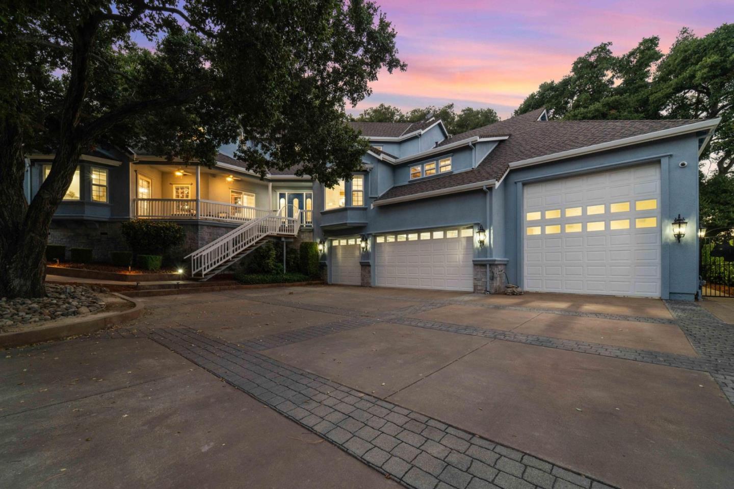 Detail Gallery Image 73 of 78 For 1925 Mantelli Dr, Gilroy,  CA 95020 - 5 Beds | 3/1 Baths