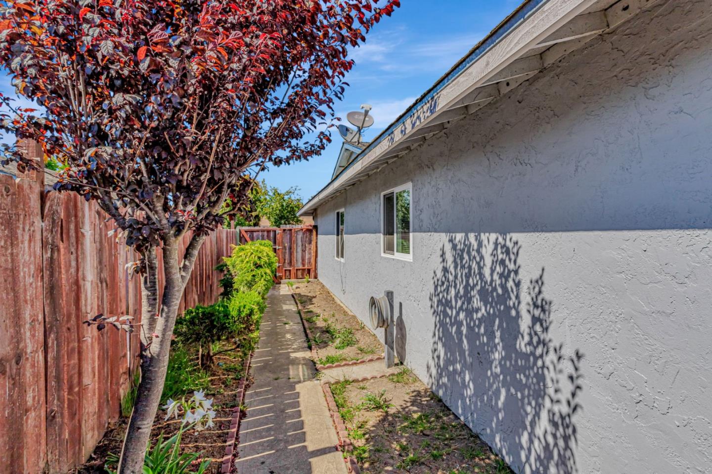 Detail Gallery Image 34 of 35 For 250 Arroyo Dr, Watsonville,  CA 95076 - 4 Beds | 3 Baths