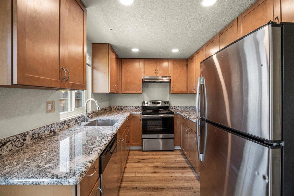 Detail Gallery Image 7 of 17 For 760 Fletcher Ln, Hayward,  CA 94544 - – Beds | – Baths