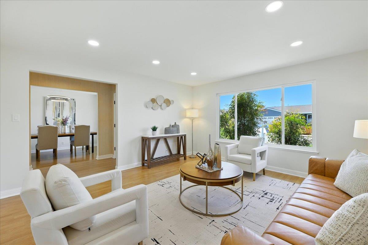 Detail Gallery Image 4 of 51 For 2574 Bing Ct, Union City,  CA 94587 - 4 Beds | 2 Baths