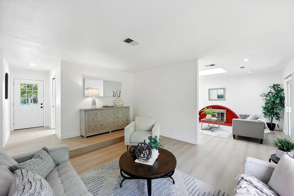 Detail Gallery Image 10 of 57 For 32461 Darlene Way, Union City,  CA 94587 - 4 Beds | 2 Baths