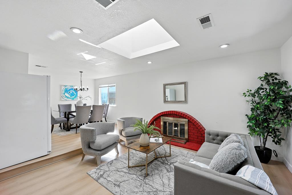 Detail Gallery Image 11 of 57 For 32461 Darlene Way, Union City,  CA 94587 - 4 Beds | 2 Baths