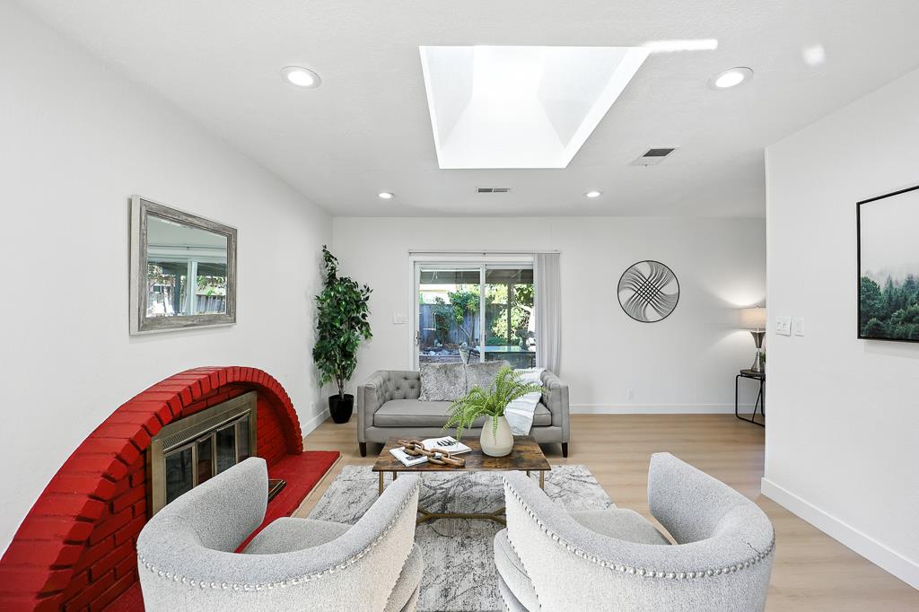 Detail Gallery Image 17 of 57 For 32461 Darlene Way, Union City,  CA 94587 - 4 Beds | 2 Baths