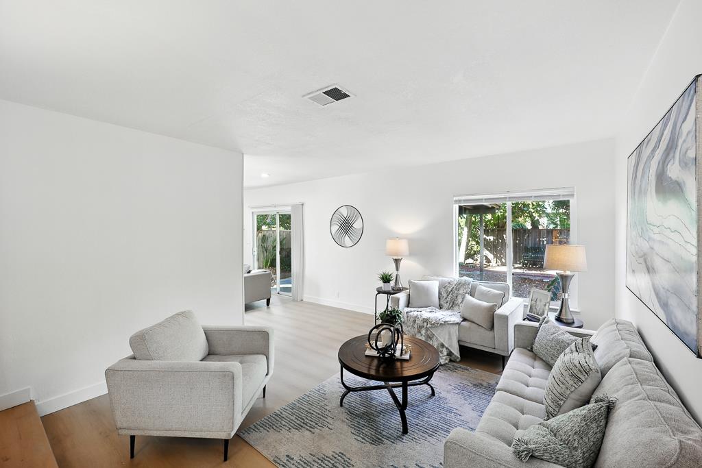 Detail Gallery Image 6 of 57 For 32461 Darlene Way, Union City,  CA 94587 - 4 Beds | 2 Baths