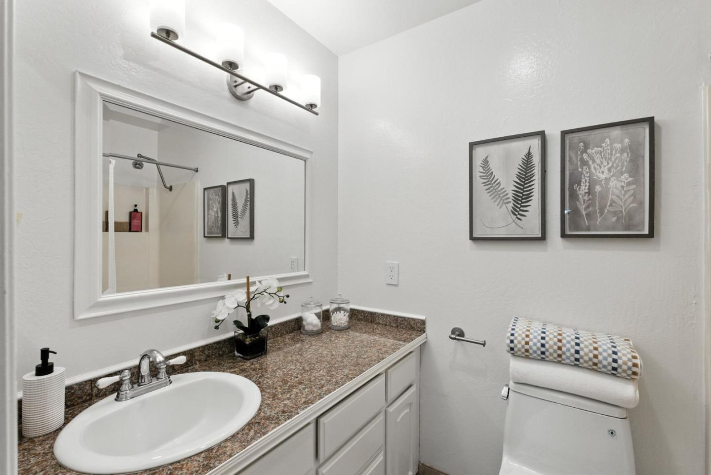 Detail Gallery Image 12 of 40 For 1061 Beach Park Blvd #103,  Foster City,  CA 94404 - 2 Beds | 2 Baths