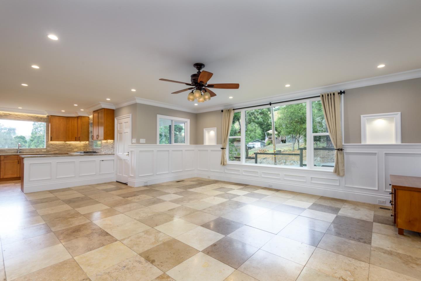 Detail Gallery Image 7 of 22 For 156 Sueno Camino, La Honda,  CA 94020 - 3 Beds | 2 Baths